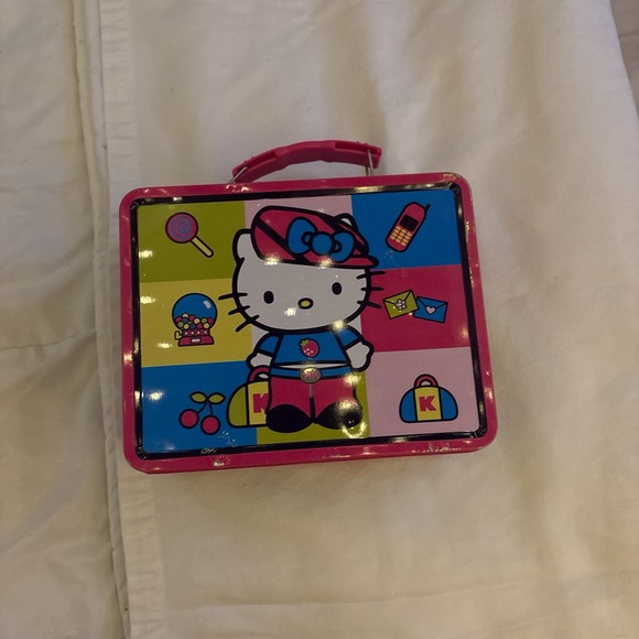 Hello Kitty Colorful Kids Toy Box - Picture 1 of 4